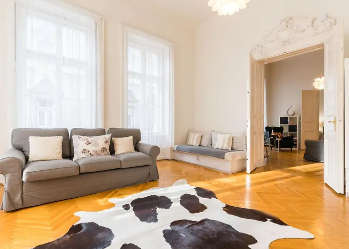Lägenhet Broadway Downtown -2 Bedrooms-2 Livingrooms