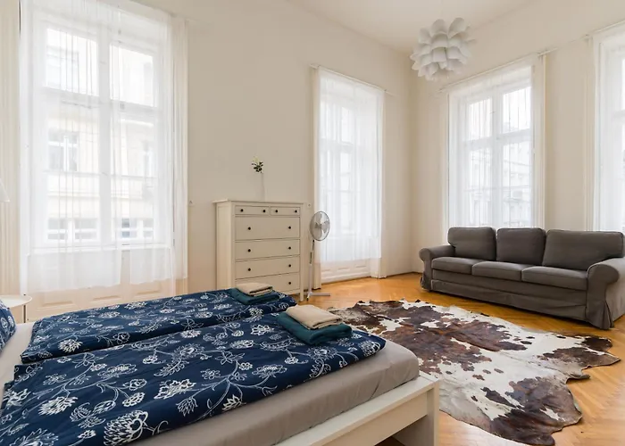 Lägenhet Broadway Downtown -2 Bedrooms-2 Livingrooms *