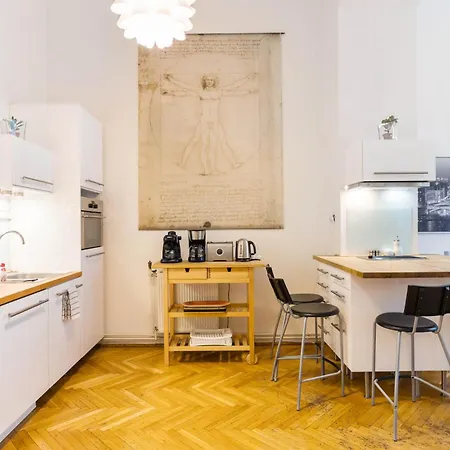 Broadway Downtown -2 Bedrooms-2 Livingrooms Βουδαπέστη