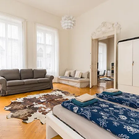 Apartamento Broadway Downtown -2 Bedrooms-2 Livingrooms Budapest